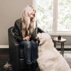 Classic Swivel Barrel Chair - WOVENBYRD -Furniture Specialty Store GUEST 0c1d2a1c 8344 4eb0 b108 83444ff5e05f