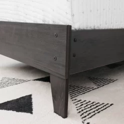 Piperton Platform Bed - Signature Design By Ashley