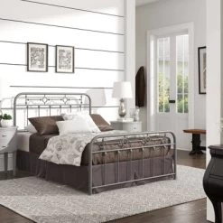 Wilson Metal Spindle Platform Bed - Inspire Q